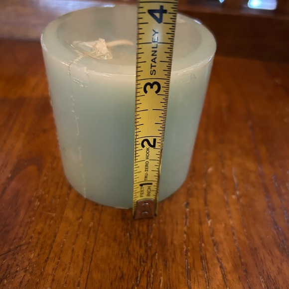 Bath & Body Works Juniper Breeze 3”X3” One Wick Pillar Candle Sealed Vintage - Picture 7 of 8